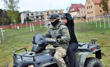 Mundurówka w Jednostce Wojskowej Komandosów w Lublińcu