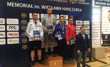 Zapaśnicy na podium w Pucharze Polski