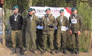 Drużyna ZSOMS pierwsza w biegu Tropem Wilczym