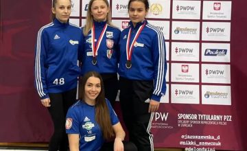 17 medali zapaśników w jeden weekend