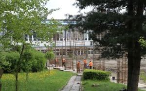 Słupy żelbetowe, ściany i bramy (1)