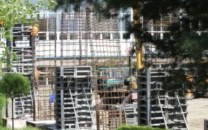 Słupy żelbetowe, ściany i bramy (3)