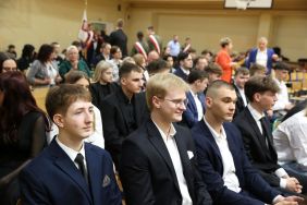 Pożegnanie maturzystów (9)