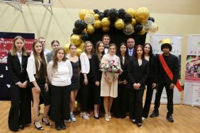 Pożegnanie maturzystów (11)